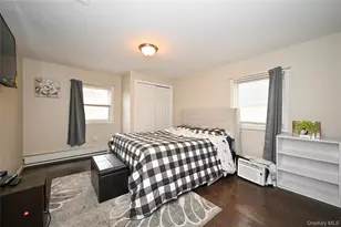 10 Pinebrook Ave, West Hempstead, NY 11552 - Photo 11