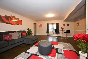 10 Pinebrook Ave, West Hempstead, NY 11552 - Photo 5