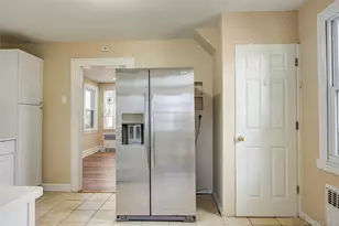 91-29 220th St, Queens Village, NY 11428 - Photo 7