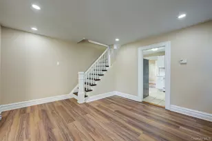 91-29 220th St, Queens Village, NY 11428 - Photo 11