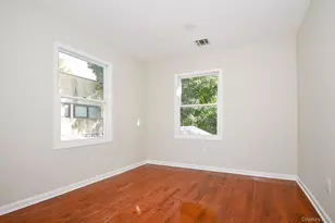 95 E Pulaski Rd, Huntington Station, NY 11746 - Photo 29