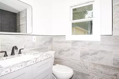 95 E Pulaski Road, Huntington Station, NY 11746 - Photo 11