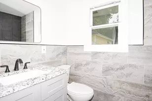 95 E Pulaski Rd, Huntington Station, NY 11746 - Photo 11