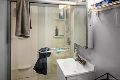 19633 Foothill Avenue, Hollis, NY 11423 - Photo 17