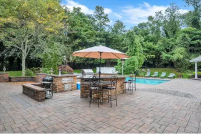 25 Wildwood Drive, Syosset, NY 11791 - Photo 43