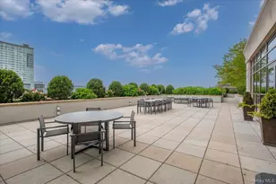 175 Huguenot St, New Rochelle, NY 10801 - Photo 19