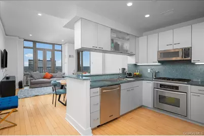 175 Huguenot Street #2208, New Rochelle, NY 10801 - Photo 3