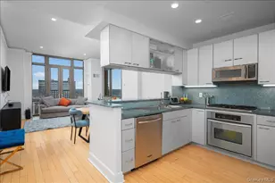 175 Huguenot St, New Rochelle, NY 10801 - Photo 3