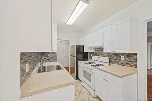 312 Main St, White Plains, NY 10601 - Photo 7