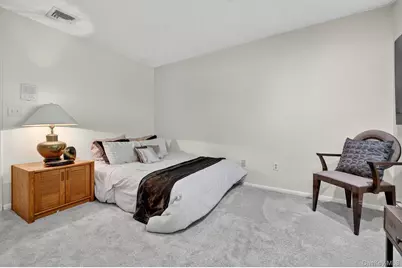 103 Norfolk Court, Yorktown Heights, NY 10598 - Photo 21