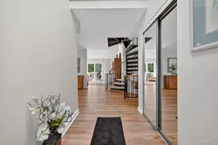 103 Norfolk Ct, Yorktown Heights, NY 10598 - Photo 5