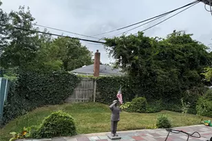 56-48 E Hampton Blvd, Oakland Gardens, NY 11364 - Photo 35