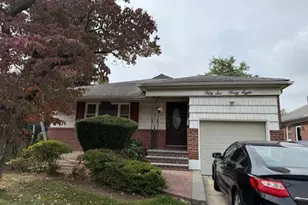 56-48 E Hampton Blvd, Oakland Gardens, NY 11364 - Photo 39