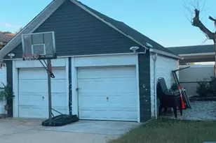 134-10 Sutter Ave, Ozone Park, NY 11420 - Photo 3