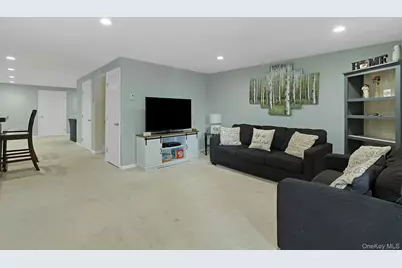 108 Sunfish Landing, Mohegan Lake, NY 10547 - Photo 19