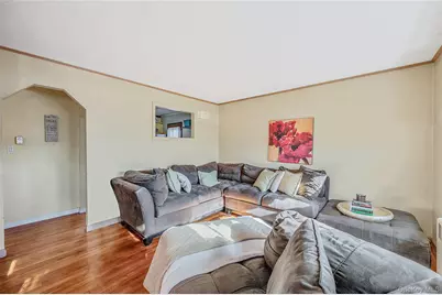 360 Arcadia Drive, West Islip, NY 11795 - Photo 5