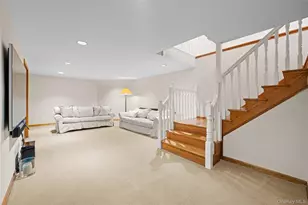 38 Windsor Gate Dr, North Hills, NY 11040 - Photo 21