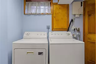 38 Windsor Gate Dr, North Hills, NY 11040 - Photo 25