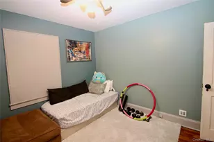 610 Emerson Ave, Baldwin, NY 11510 - Photo 15