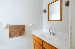 28 Amber Ct, Poughkeepsie, NY 12603 - Photo 11