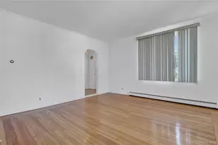 514 Sweet Hollow Rd, Melville, NY 11747 - Photo 23