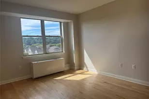 300 E Overlook, Port Washington, NY 11050 - Photo 11