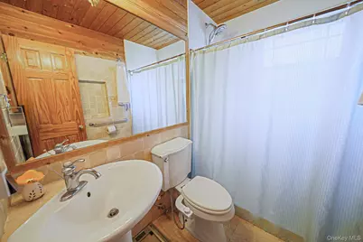 101 Fair Harbor Drive #101, Patchogue, NY 11772 - Photo 11