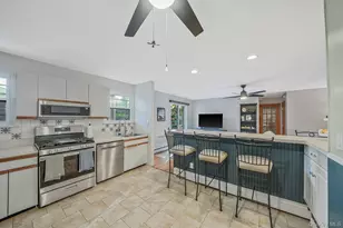 101 Fair Harbor Dr, Patchogue, NY 11772 - Photo 7