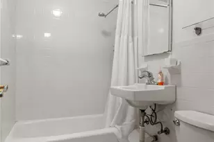 39-70 45th St, Sunnyside, NY 11104 - Photo 23