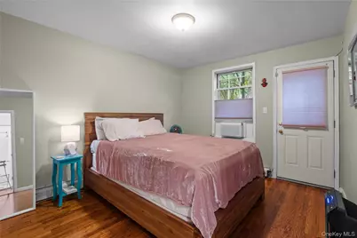 3970 45th Street, Sunnyside, NY 11104 - Photo 9