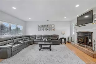 3 Feather Ln, Commack, NY 11725 - Photo 23