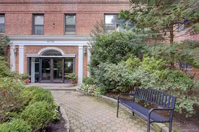 67-35 Yellowstone Boulevard #1J, Forest Hills, NY 11375 - Photo 15