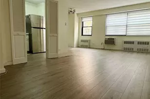 3960 54th St, Woodside, NY 11377 - Photo 5