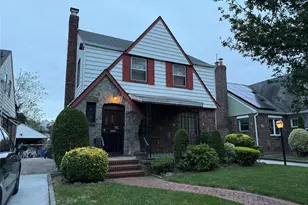 117-33 222nd St, Cambria Heights, NY 11411 - Photo 3