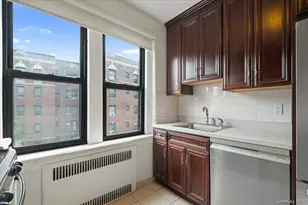 300 Main St, White Plains, NY 10601 - Photo 11