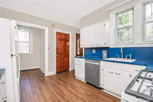 115 E 235th St, Bronx, NY 10470 - Photo 5