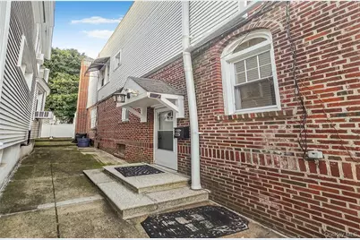 115 East 235th Street, Bronx, NY 10470 - Photo 3