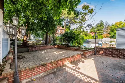 115 East 235th Street, Bronx, NY 10470 - Photo 21