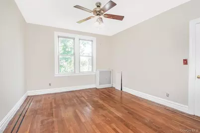 115 East 235th Street, Bronx, NY 10470 - Photo 15