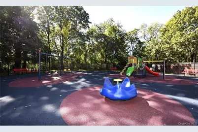 790 Bronx River Road #A37, Bronxville, NY 10708 - Photo 13