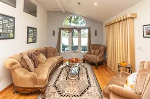 267 Smith Rd, Pleasant Valley, NY 12569 - Photo 7