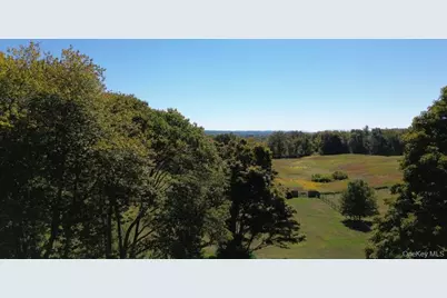 267 Smith Road, Pleasant Valley, NY 12569 - Photo 37