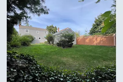 712 De Mott Ave Avenue, Baldwin, NY 11510 - Photo 35