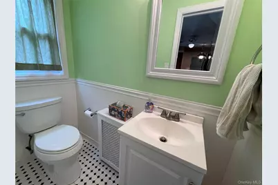 712 De Mott Ave Avenue, Baldwin, NY 11510 - Photo 11