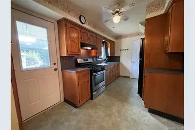 712 De Mott Ave Avenue, Baldwin, NY 11510 - Photo 7