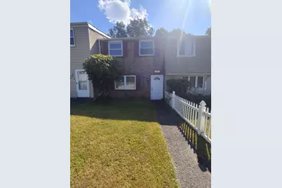 197 Hill Circle #197, Calverton, NY 11933 - Photo 1