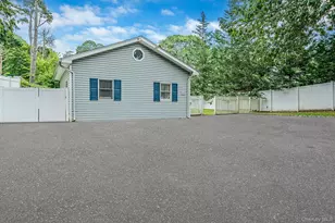 20 Kirby Ln, Ronkonkoma, NY 11779 - Photo 3