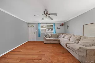 20 Kirby Ln, Ronkonkoma, NY 11779 - Photo 9