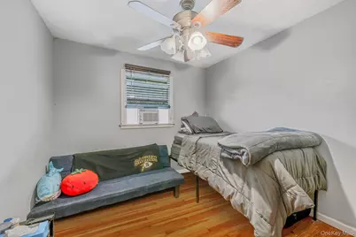 20 Kirby Lane, Ronkonkoma, NY 11779 - Photo 15