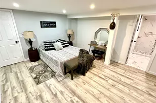 42 Genung St, Middletown, NY 10940 - Photo 25